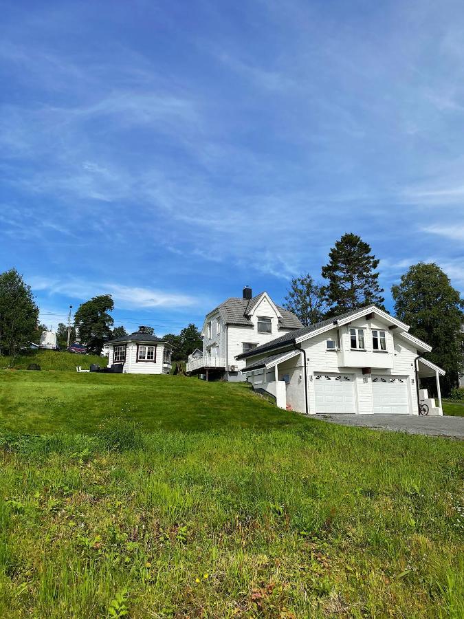 Visit Leif At Senja Apartment Gibostad Exterior foto