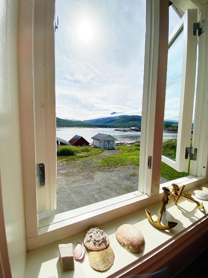 Visit Leif At Senja Apartment Gibostad Exterior foto