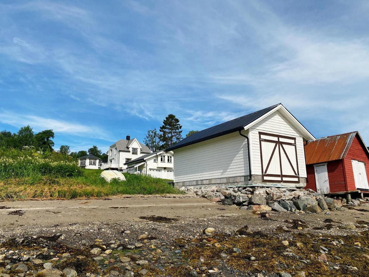 Visit Leif At Senja Apartment Gibostad Exterior foto