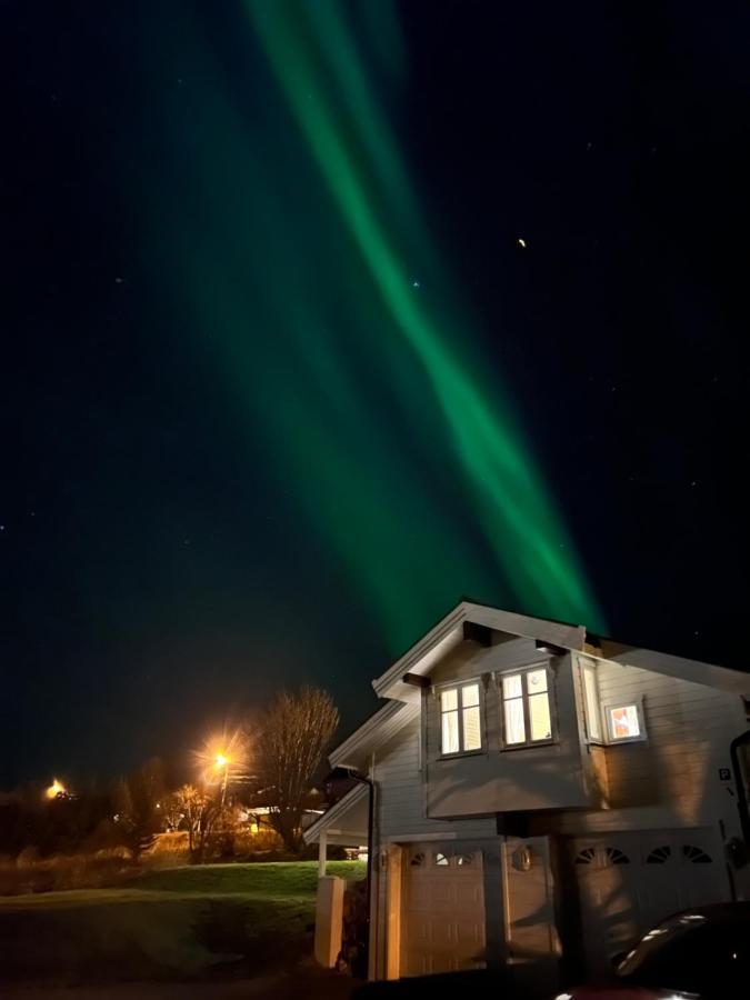 Visit Leif At Senja Apartment Gibostad Exterior foto