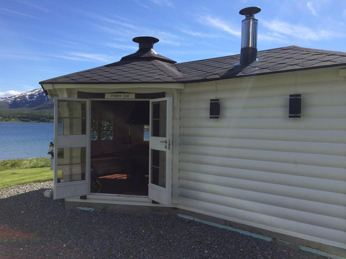 Visit Leif At Senja Apartment Gibostad Exterior foto